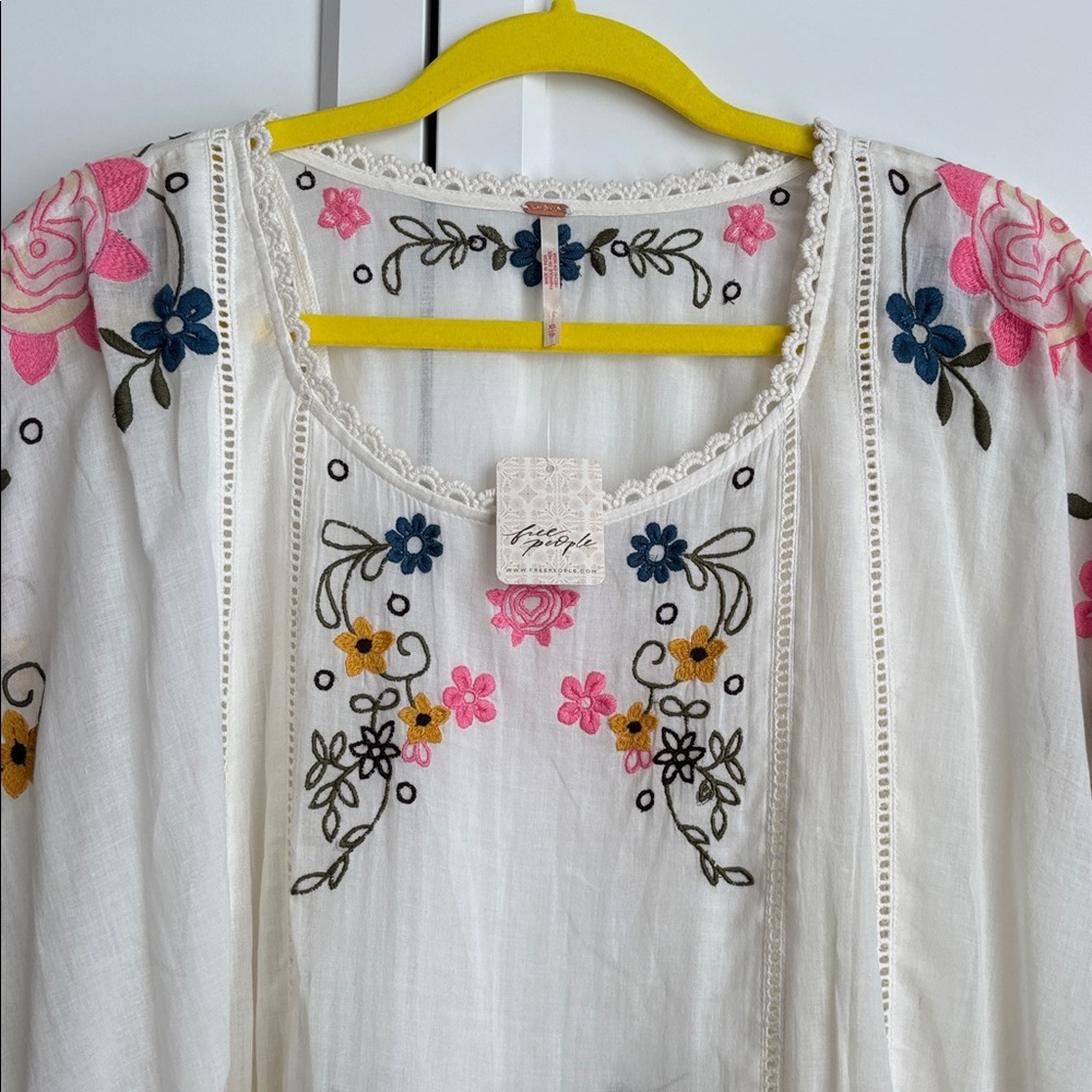 NWT Free People Danielle Embroidered Top, XS - Picture 6 of 8